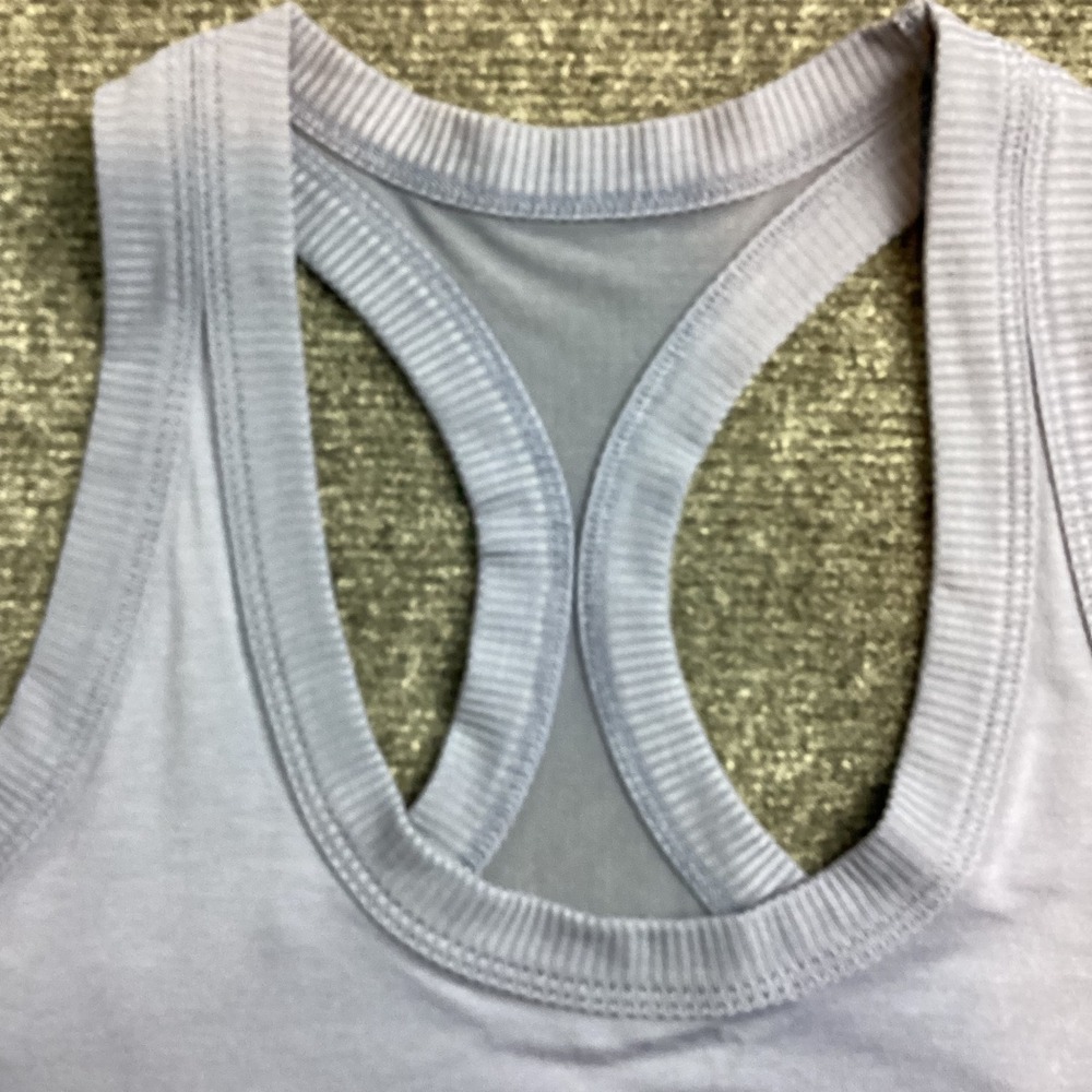 Athleta Womens Lavender Purple Mesh Racerback Athletic Tank  Size M RN 54023 204